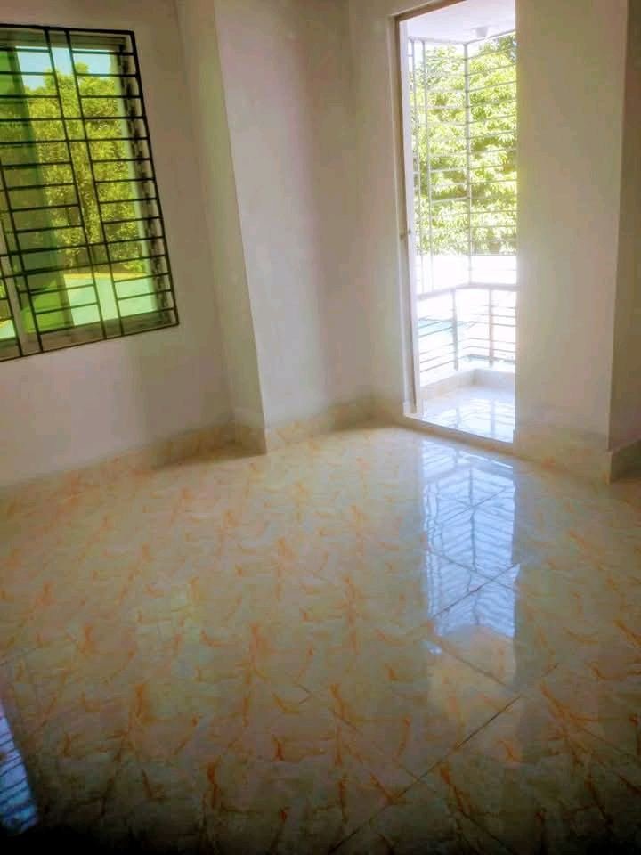 সাবলেট | গাজীপুর, আশাফ টাওয়ার (থেকে একটু ভিতরে) | ভাড়া: ৳0/মাস